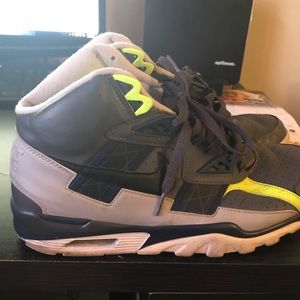 Nike cross trainer bo Jackson’s